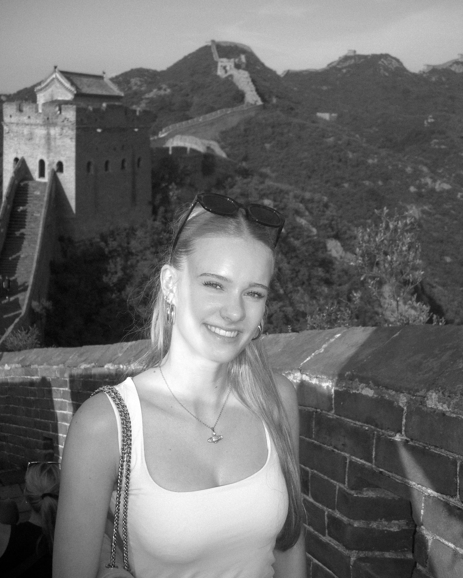 Linde Smit op de Chinese Muur